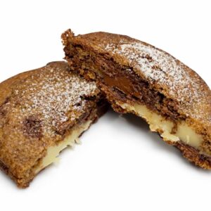 Cookie Americano de Chocolate 50% Cacau Recheado de Nutella e Ninho